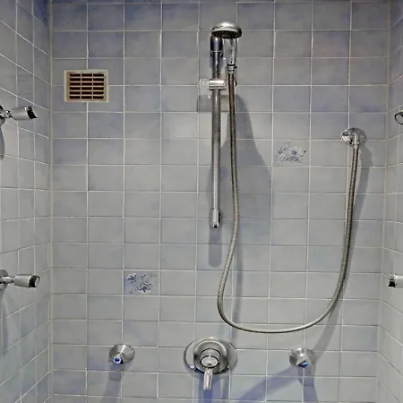 Modern In With Sauna