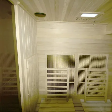 Modern In With Sauna *